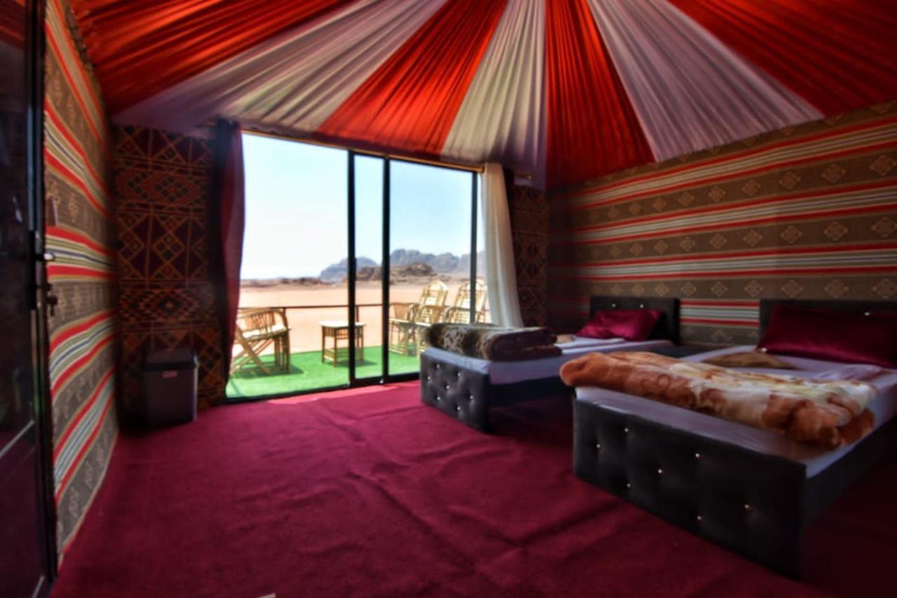 Bedouin desert camp Wadi Rum Extérieur photo