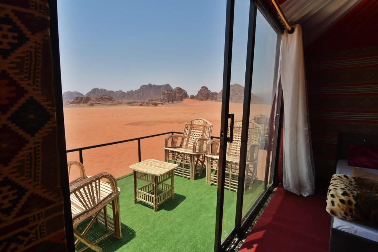 Bedouin desert camp Wadi Rum Extérieur photo